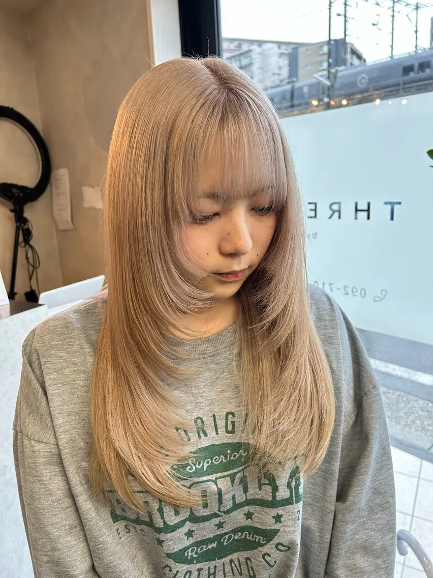 ロング カラー ヘアカラー トリートメント Haru/THREE …by velvetのヘアスタイル