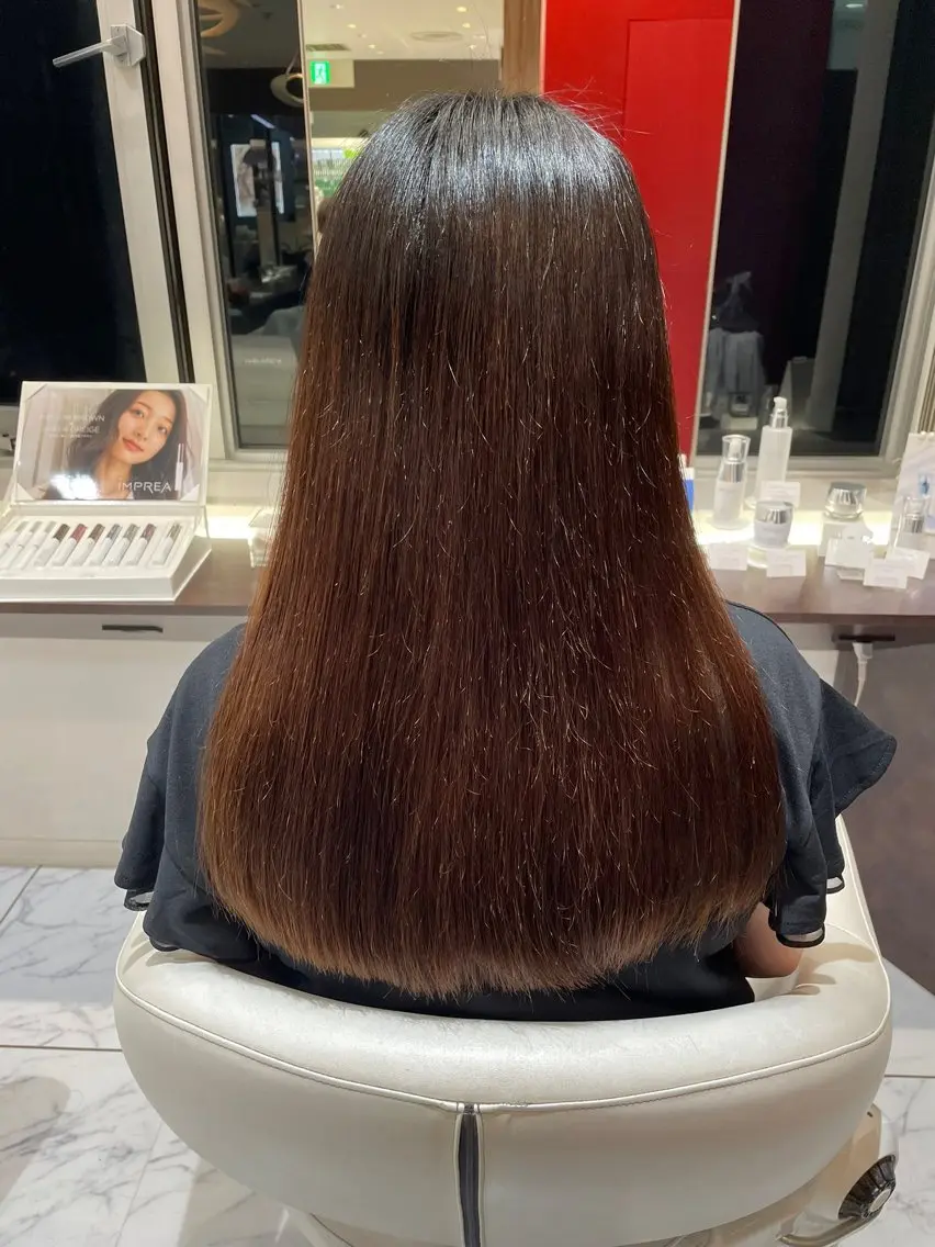 ロング レイヤーカット 相澤 maniCREAREのヘアスタイル
