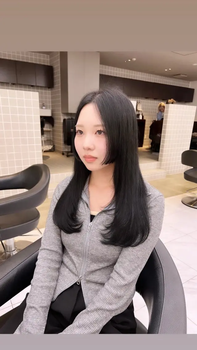 ロング カラー パーマ ヘアアレンジ メンズ 上品＆韓国風 🥀海心🥀のヘアスタイル