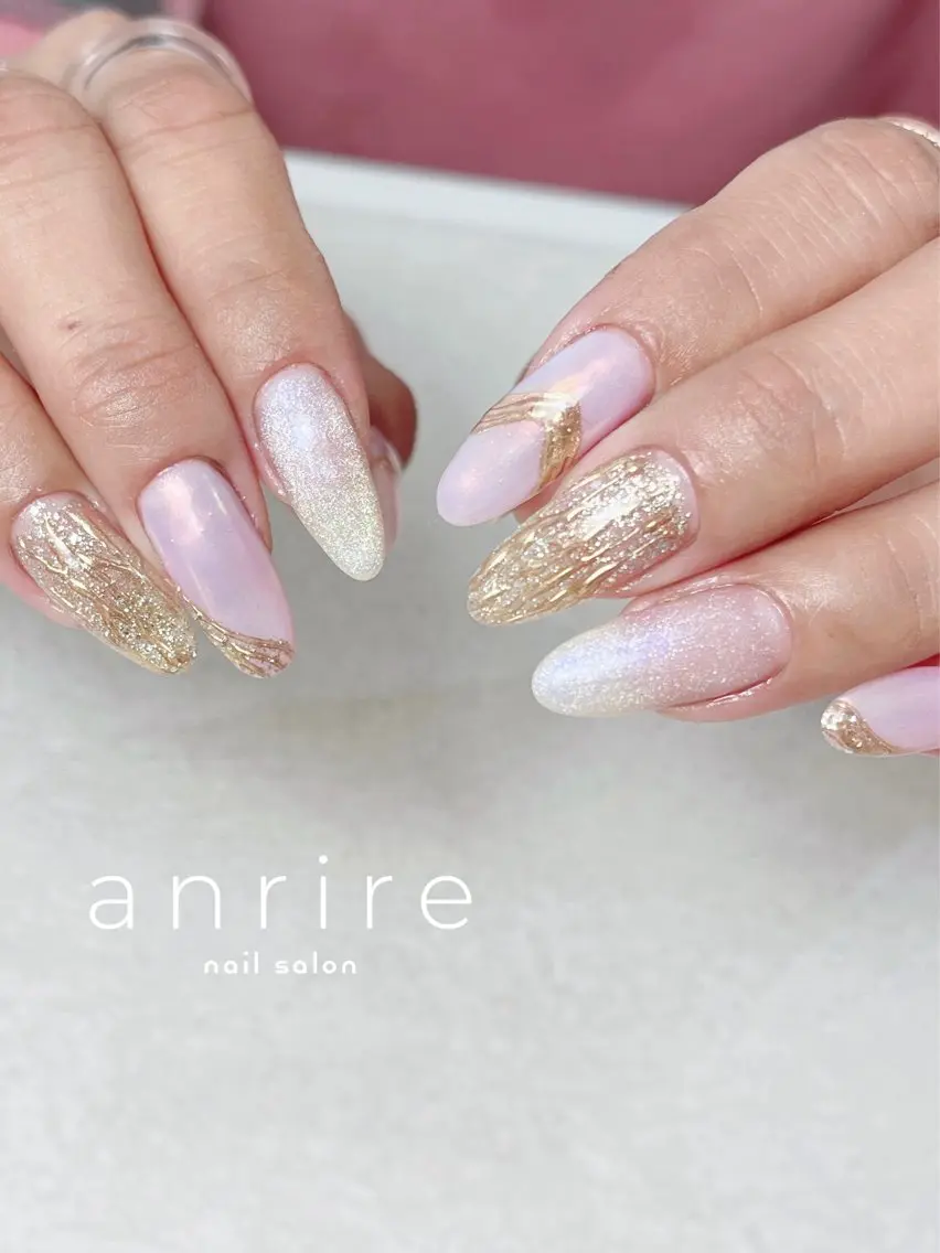 ネイル オーロラネイル ジェルネイル キラキラネイル ラメ(グリッター) ロングネイル ハンドネイル nailsalon anrireのネイルデザイン