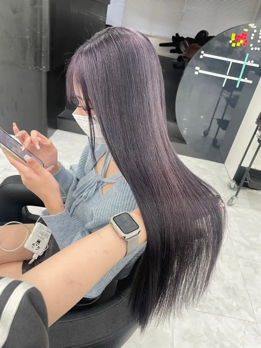 ロング カラー グレージュ ラベンダーカラー ラベンダーグレージュ ラベンダーグレー ラベンダー💜 グレージュ🩶のヘアスタイル