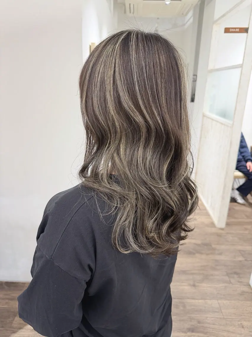 ロング カラー ヘアカラー トリートメント ハイライト⭐️上野 高広のヘアスタイル