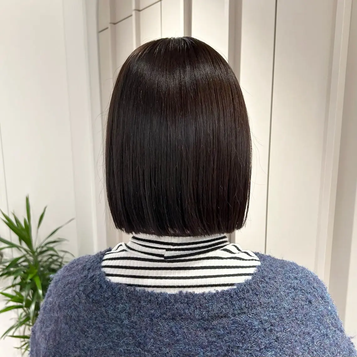 ショート カラー ボブ 若狭 愛梨のヘアスタイル