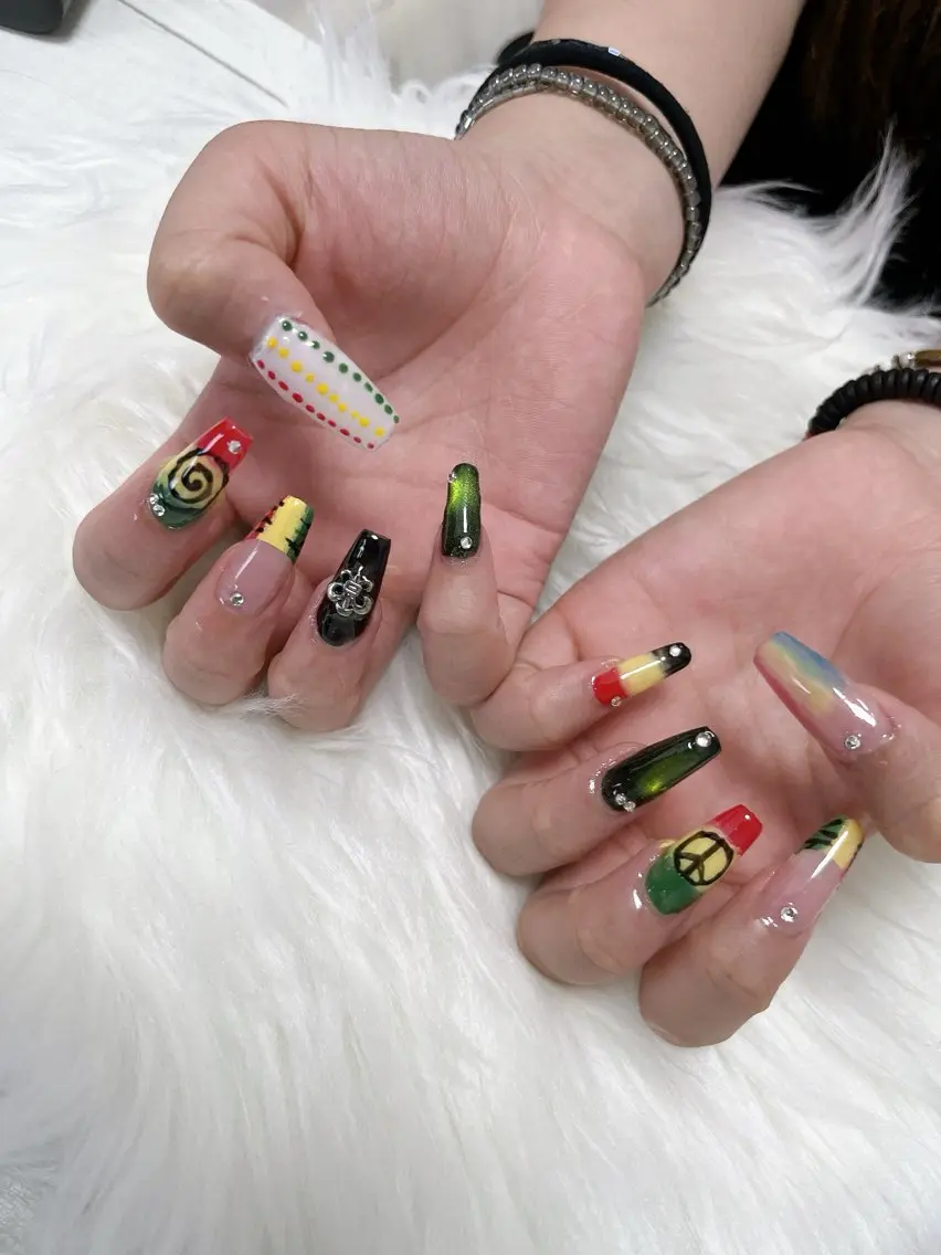 ネイル 持ち込み シンプルネイル Re: Nailのネイルデザイン