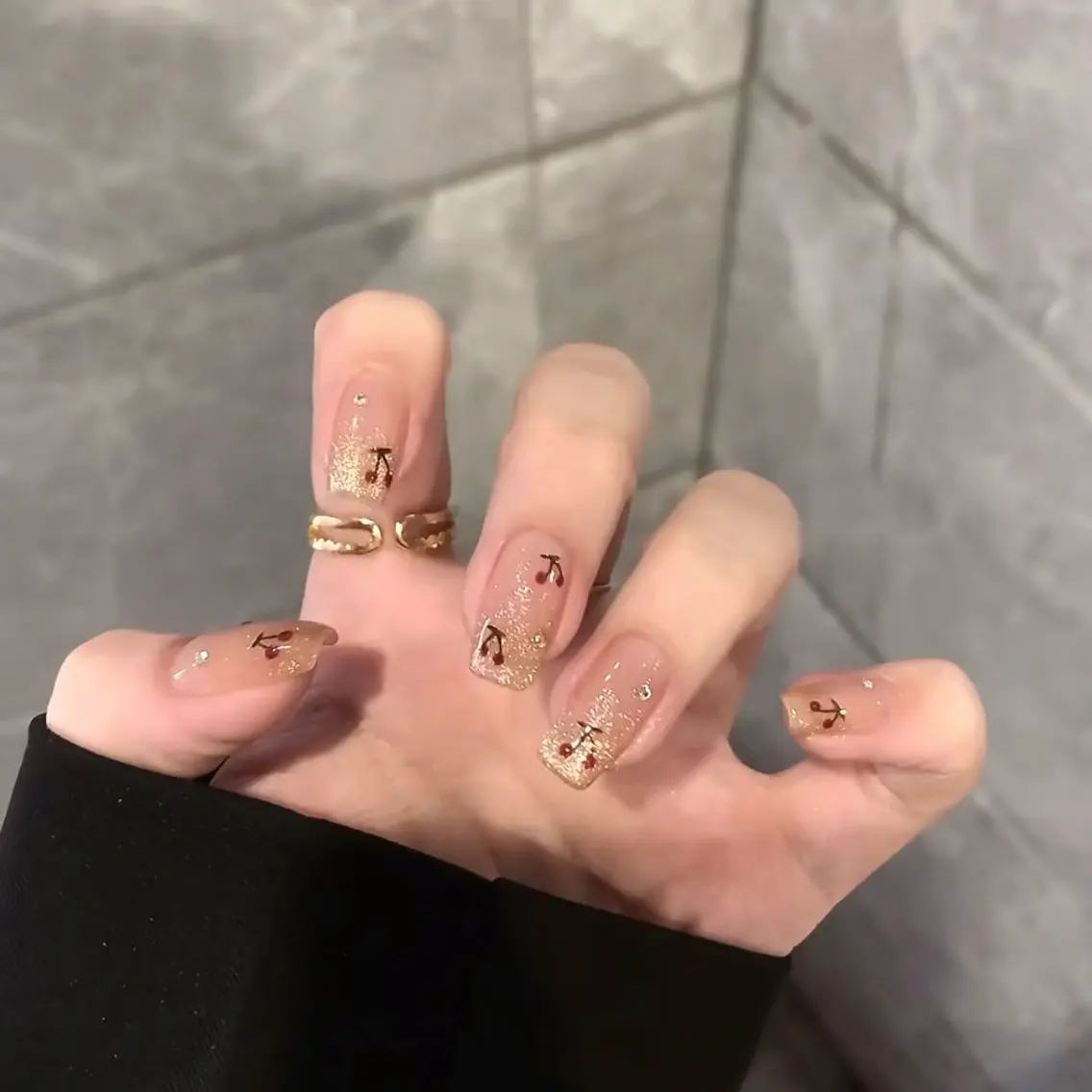 ネイル ハンドネイル 🎀 NaNa_nailのネイルデザイン