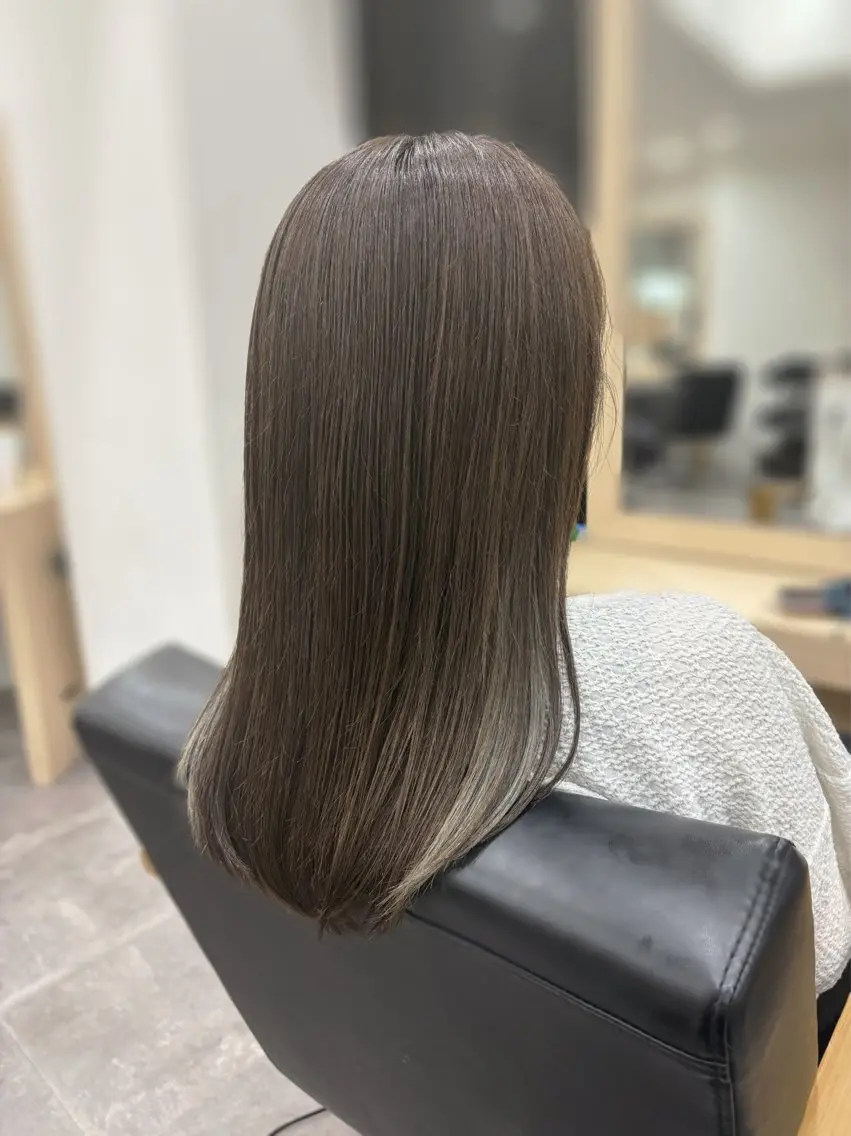 【平日特別クーポン✨1日3名限定】✂️カット➕デザインカラー（インナー•イヤリング•ハイライトetc）➕全体カラー✂️の写真
