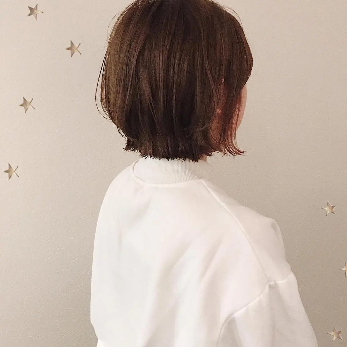 ショート カット 市川 千夏のヘアスタイル