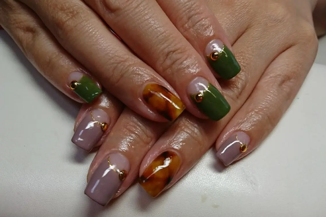 ネイル べっ甲ネイル nail yukkoのネイルデザイン