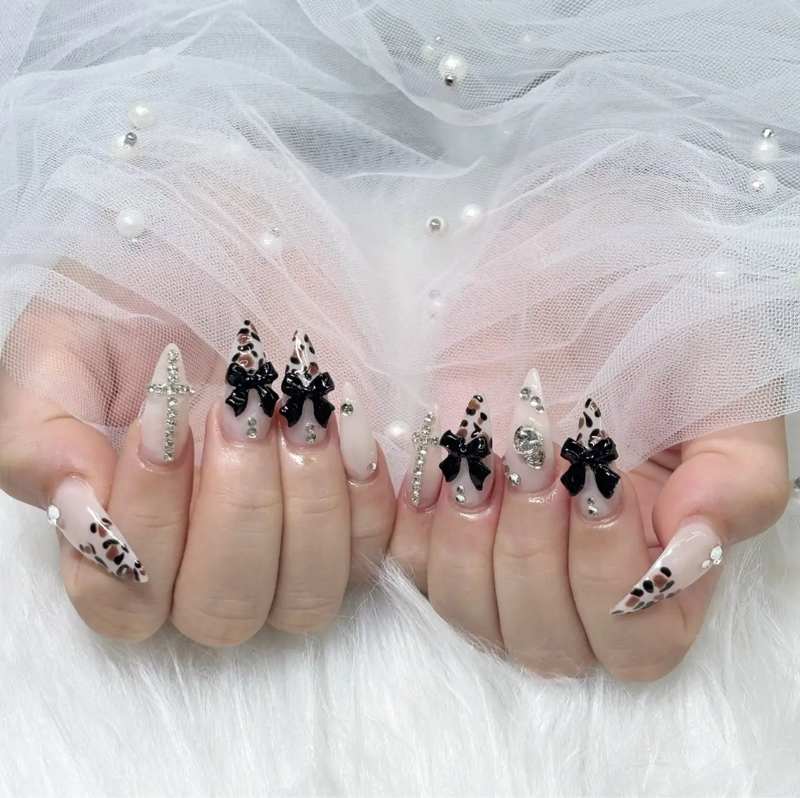 ネイル 韓国ネイル マグネットネイル 持ち込み ハンドネイル Mimi Nail_Royalのネイルデザイン