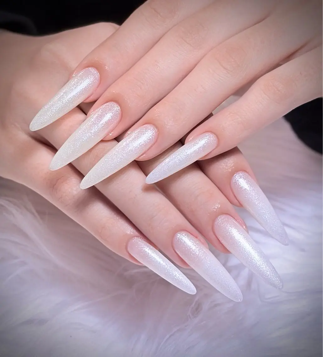 ネイル オーロラネイル チークネイル フットネイル フレンチネイル ジェルネイル ハンドネイル Nichi Nailsのネイルデザイン