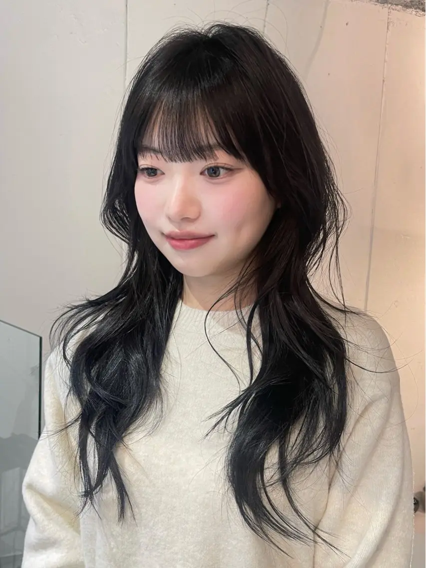 ロング カラー パーマ ハッシュカット レイヤーカット ヘアカラー トリートメント 🎀透明感カラー 韓国ヘア🎀mahoのヘアスタイル
