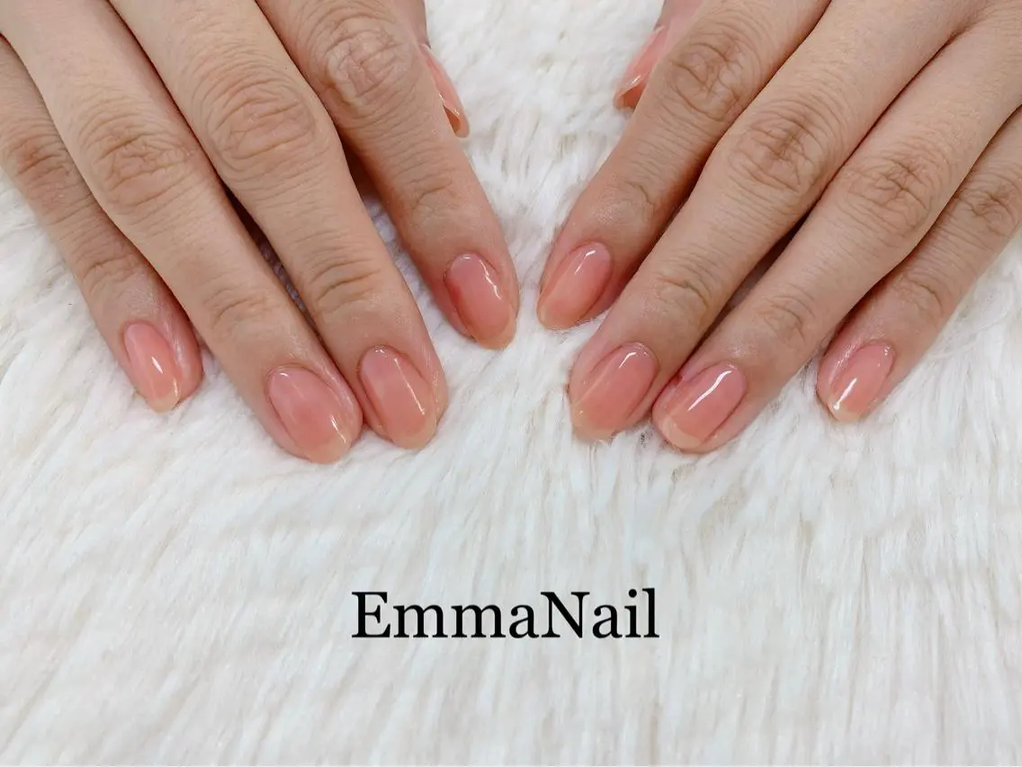 ネイル オフィスネイル ワンカラーネイル ハンドネイル salon EM&A emiのネイルデザイン