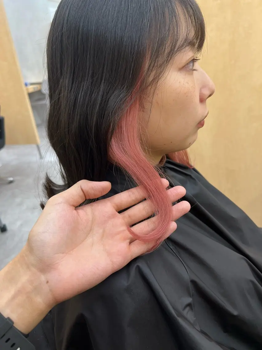 ミディアム カラー カット ヘアカラー トリートメント ヘアセット 🫧艶ダブルカラー ブリーチ🫧トモヤのヘアスタイル
