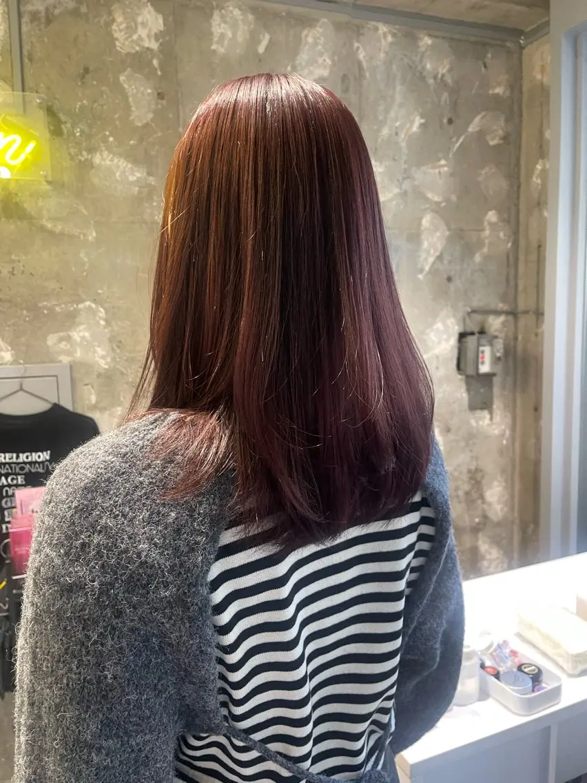 セミロング zest kalonのヘアスタイル