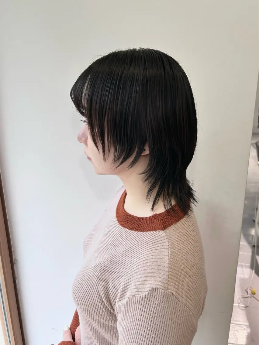 ミディアム ウルフカット カット レイヤーカット⛓ hina🩶のヘアスタイル