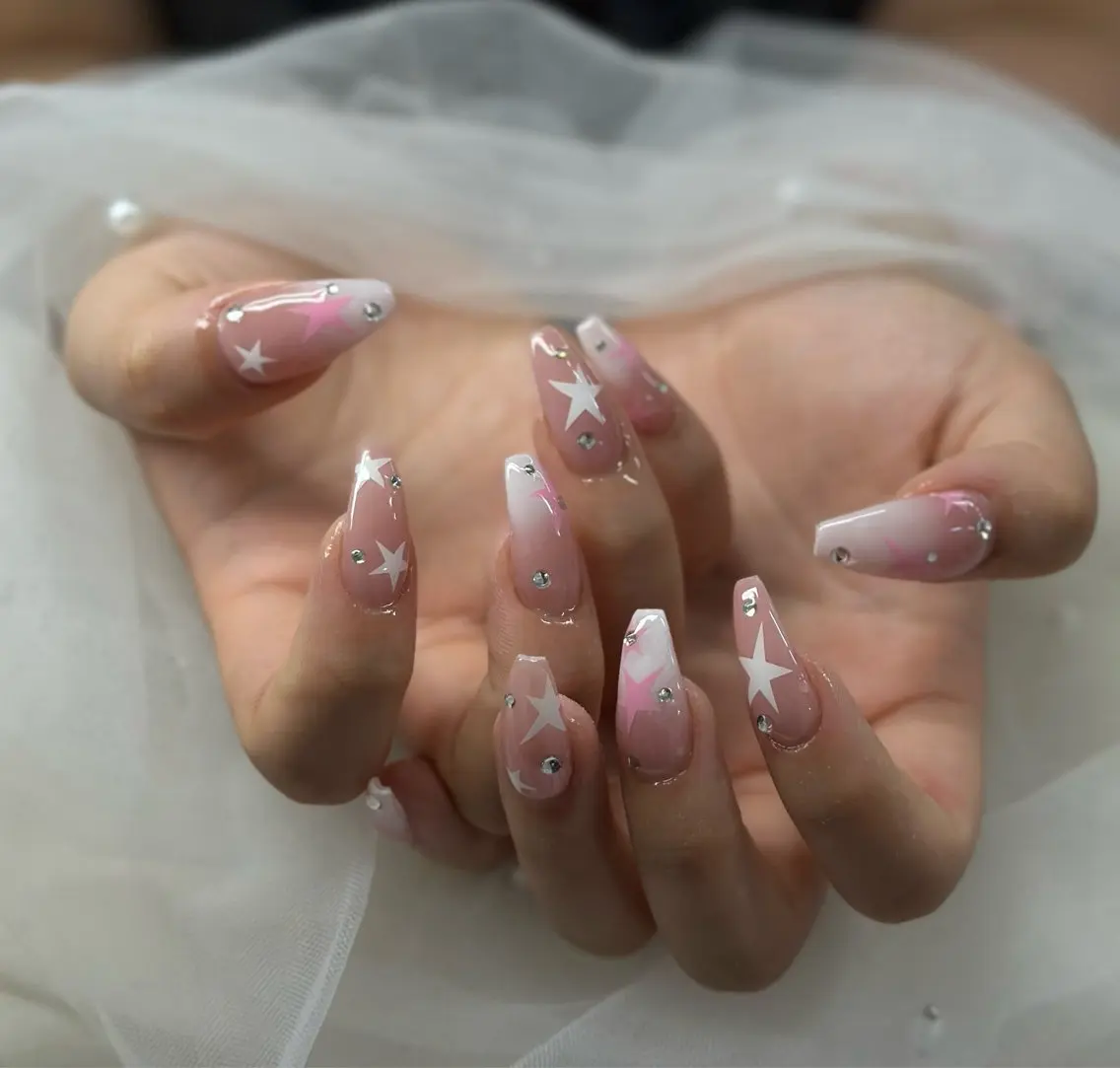 ネイル ハンドネイル R Nailのネイルデザイン