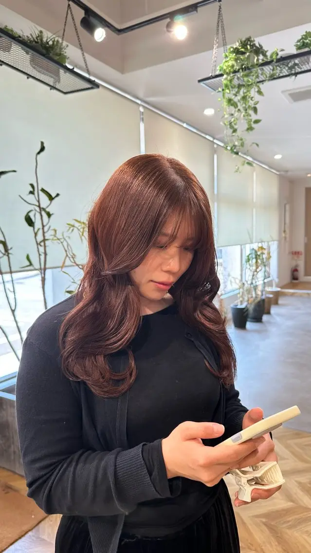 ロング ヘアカラー トリートメント 似合わせツヤカラー 【yate'】ユウナのヘアスタイル