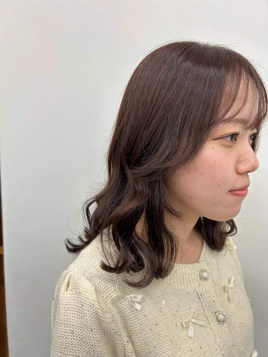 ミディアム カラー ピンクカラー 藤原 あかりのヘアスタイル