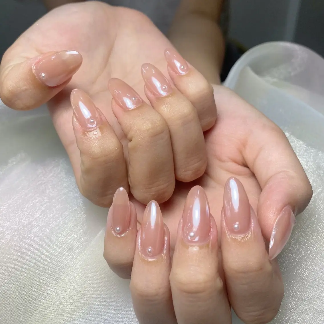 ネイル ミラーネイル 持ち込み シンプルネイル ワンホンネイル ハンドネイル UM Nail Salonのネイルデザイン