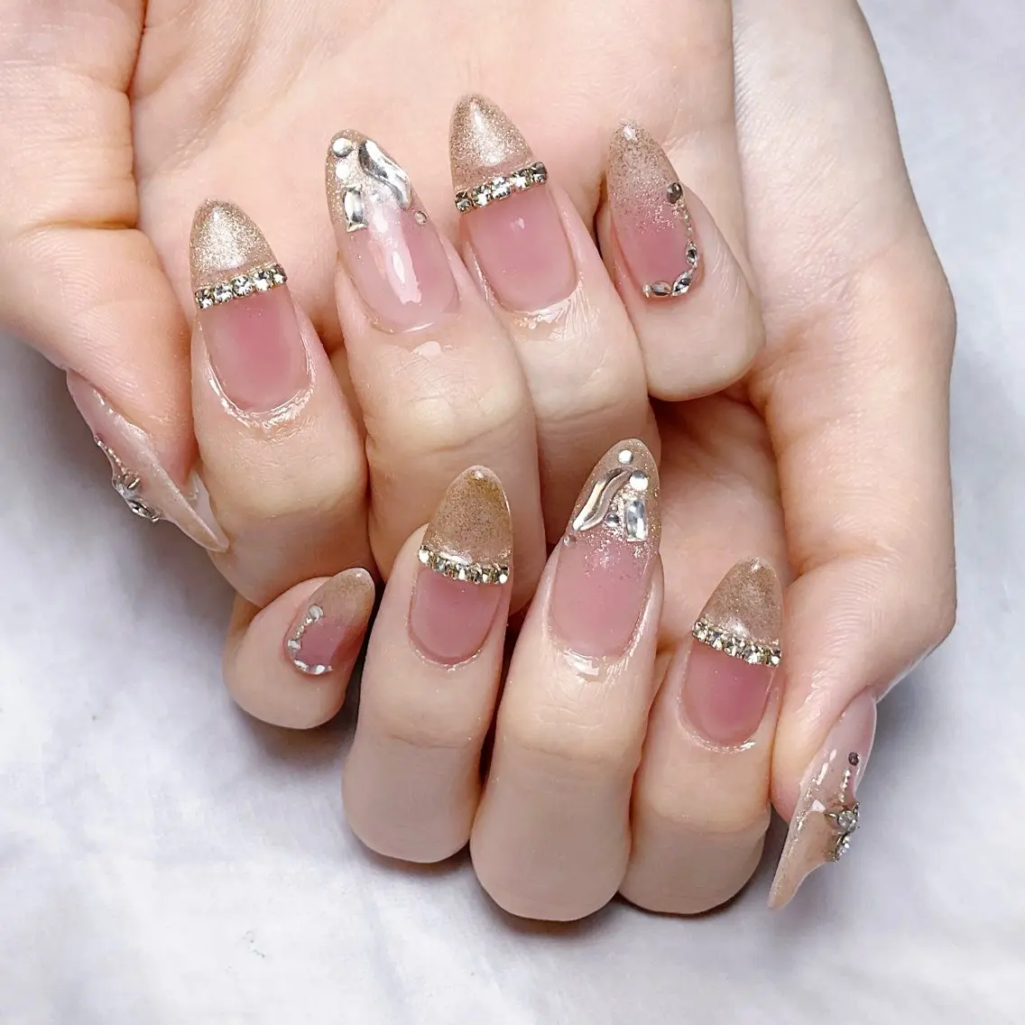 ネイル ハンドネイル 🍭Yun nail hyejin🌸のネイルデザイン