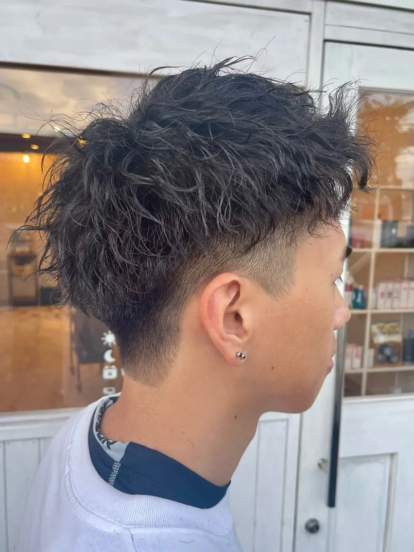 ショート カット パーマ 🍭透明感カラー 志賀拓海🍬🌈のヘアスタイル