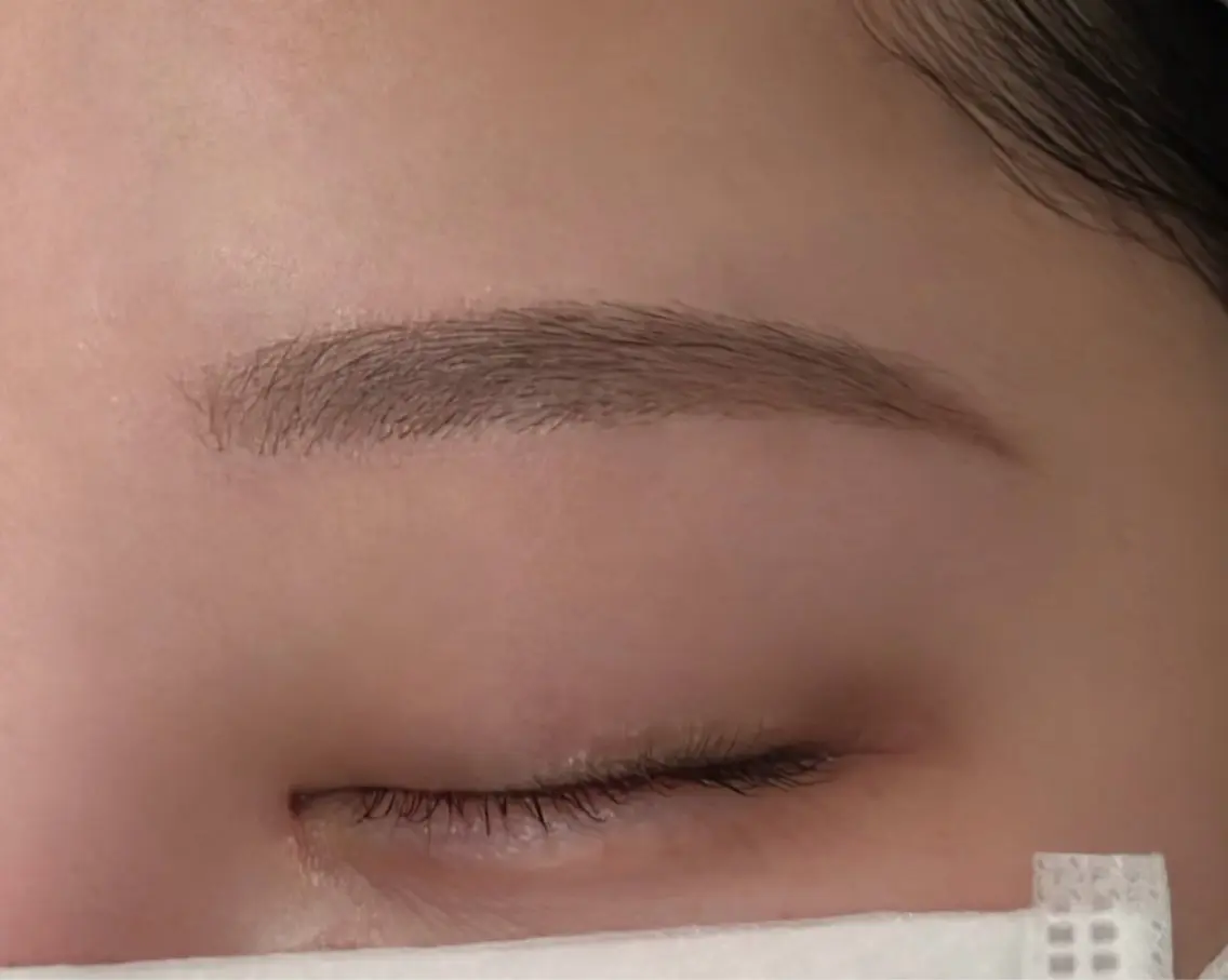 アイブロウ 眉毛ワックス脱毛 chouchou.柏 の葉🌷いのはな🌷のマツエク・マツパデザイン