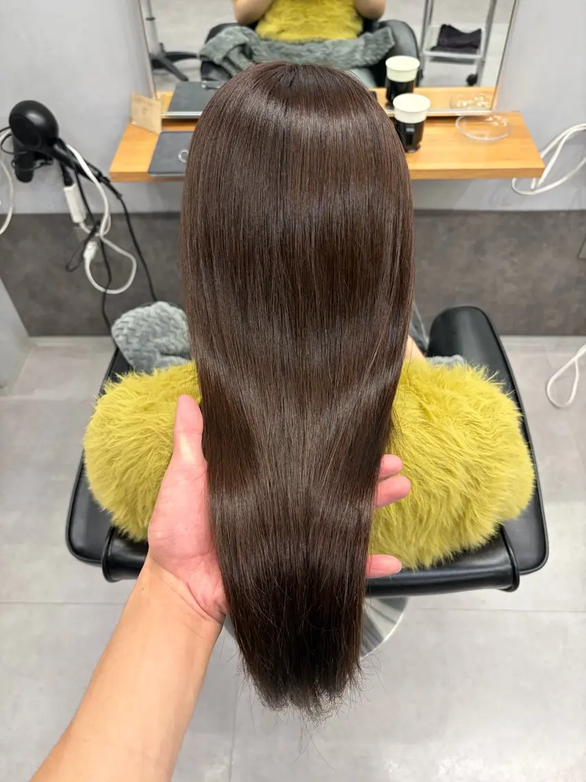 ミディアム カット ヘアカラー 坂田 春樹のヘアスタイル