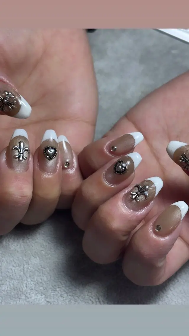 ネイル ニュアンスネイル 夏ネイル MKY salonのネイルデザイン