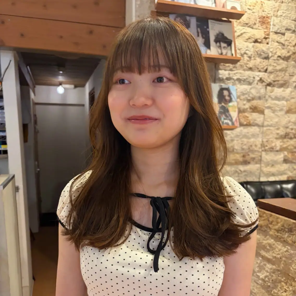 ロング レイヤーカット カット ヘアカラー レイヤー/透明感 カラー/ホノカのヘアスタイル