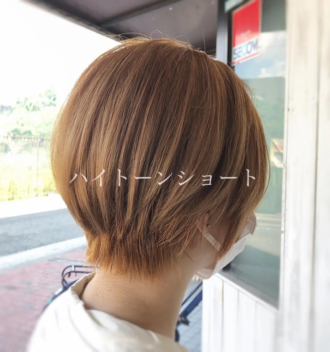 ショート カラー 谷口ゆめ/縮毛矯正/ 大人女子/眉ワックスのヘアスタイル