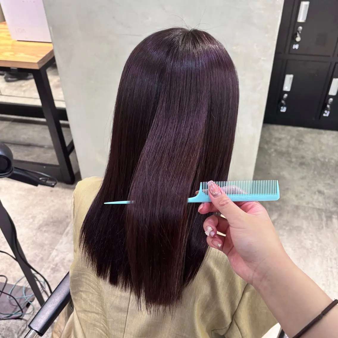 ミディアム カラー ヘアアレンジ ブラウンカラー カシス 酸性ストレート 縮毛矯正 トリートメント 🎀モテ暖色× エクステ🎀あかりのヘアスタイル