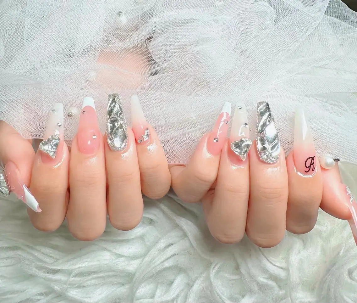 ネイル フットネイル フレンチネイル グラデーション 韓国ネイル ロングネイル ハンドネイル Hani Nail Salonのネイルデザイン