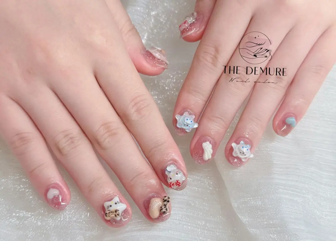 ネイル アートネイル 韓国ネイル マグネットネイル オフィスネイル スカルプネイル ハンドネイル ハンドケア NailDemure 【銀座店】のネイルデザイン