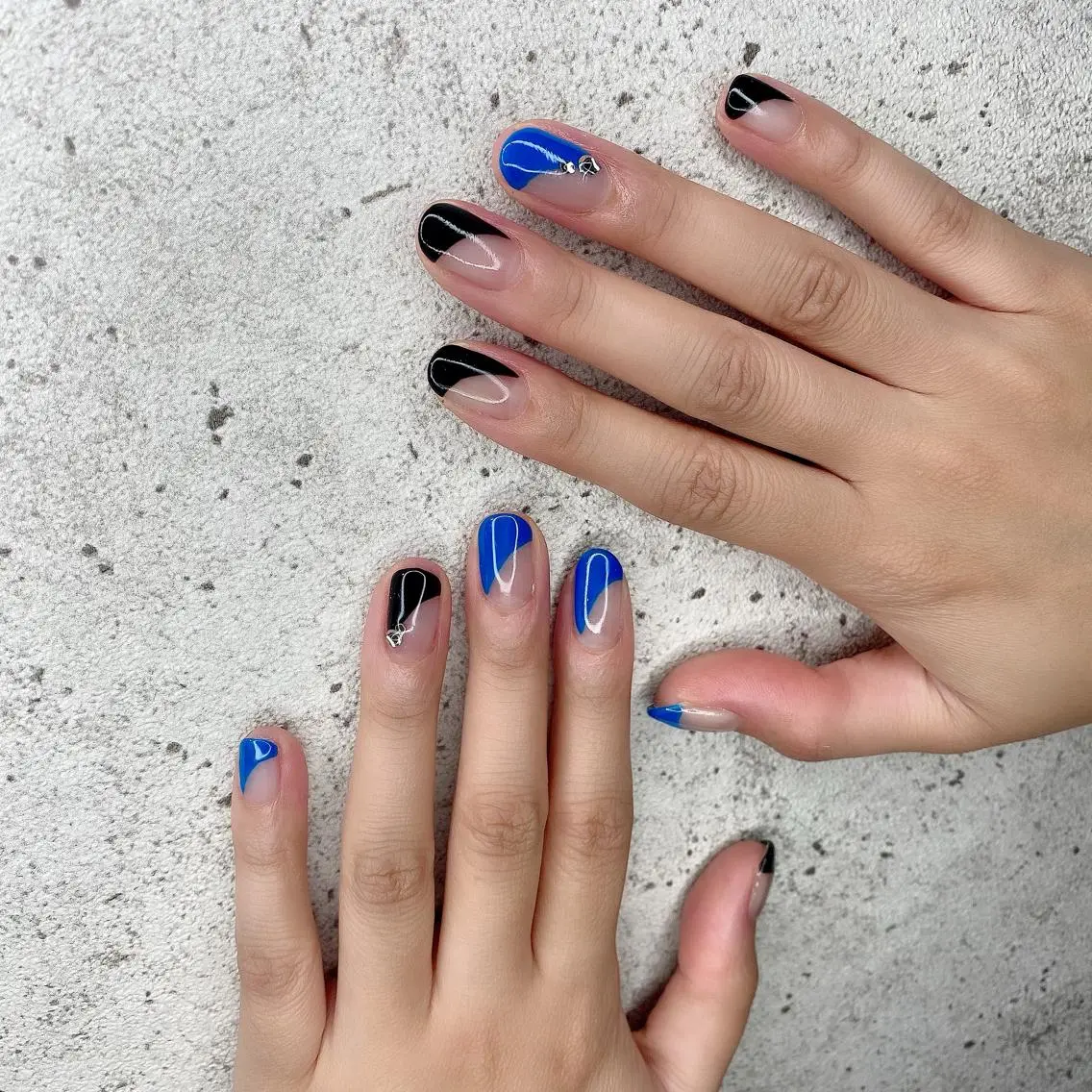 メンズ キッズ ネイル マツエク・マツパ フレンチネイル ジェルネイル 斜めフレンチ パラジェル Salon Ｋのネイルデザイン