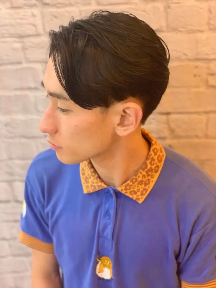 ミディアム グレイスフルバーバー 新宿野村ビル前田真政のヘアスタイル