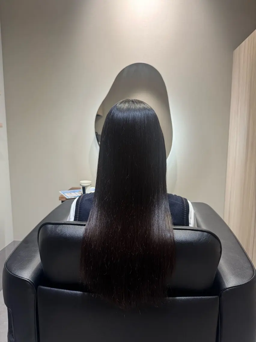 ロング カット 縮毛矯正 トリートメント 博多美容室NAVY 橋本心縮毛矯正のヘアスタイル