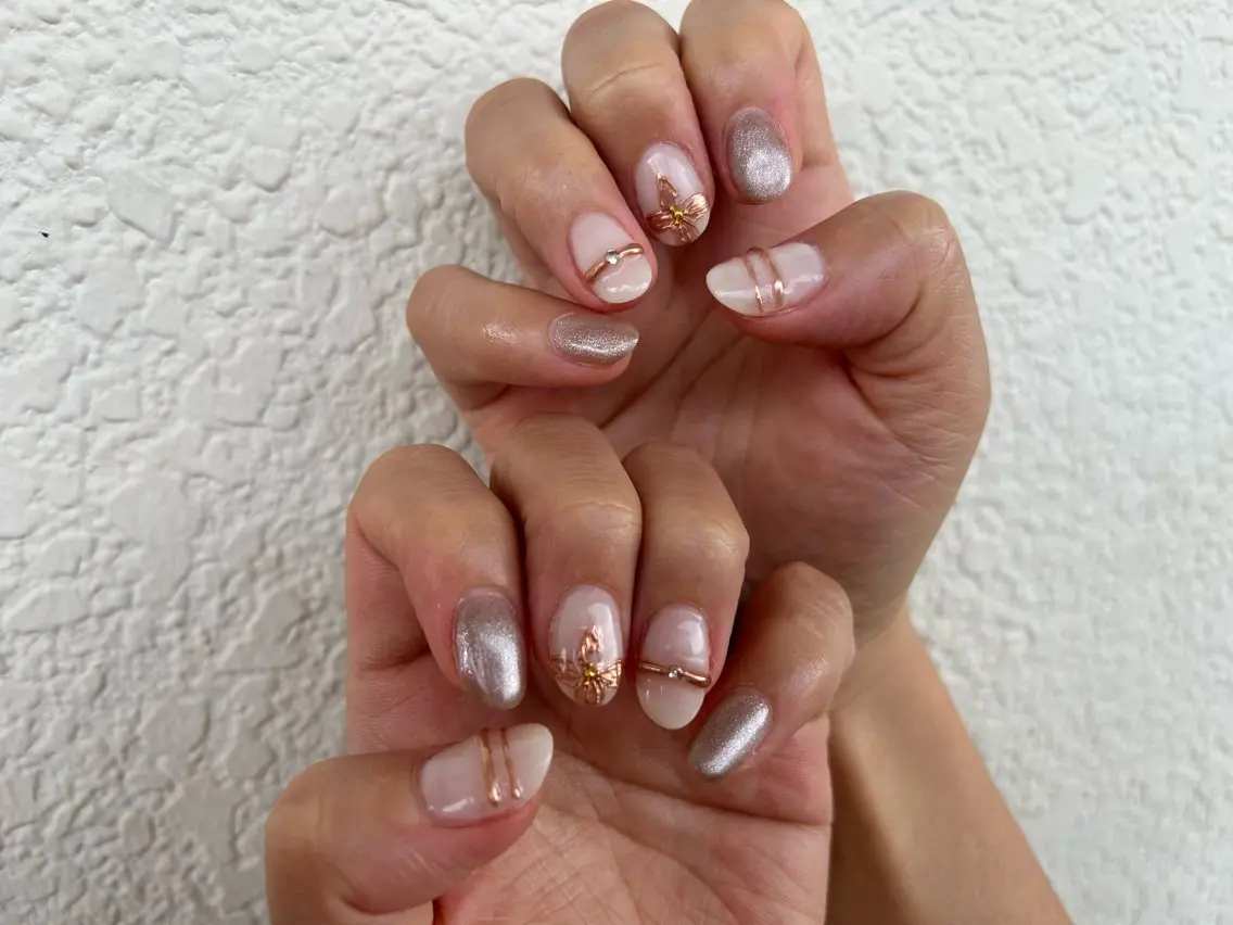 ネイル ハンドネイル ✴︎ Delightのネイルデザイン