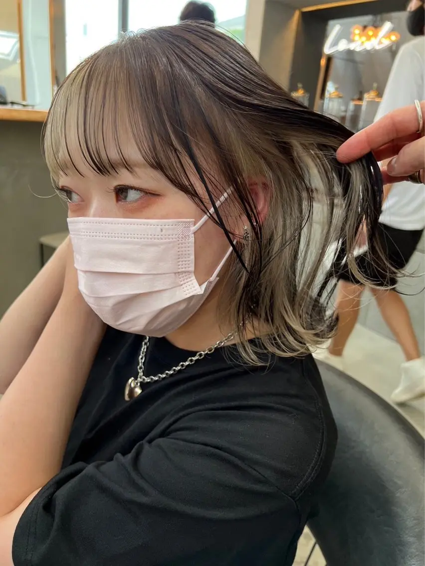 ショート カラー ベージュカラー ブリーチ カット ヘアカラー トリートメント ブリーチ特化 梅田本多翔のヘアスタイル