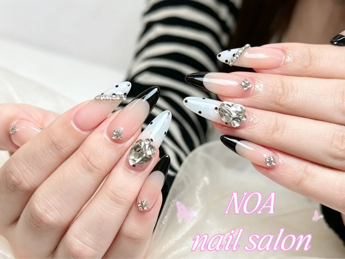 ロング 韓国風ヘア ハンドネイル Noa Nail みつきのネイルデザイン