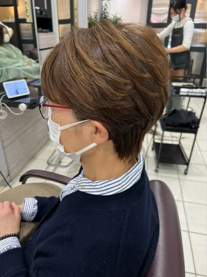 ショート カラー カット ルジャルダン葛西 NAOのヘアスタイル