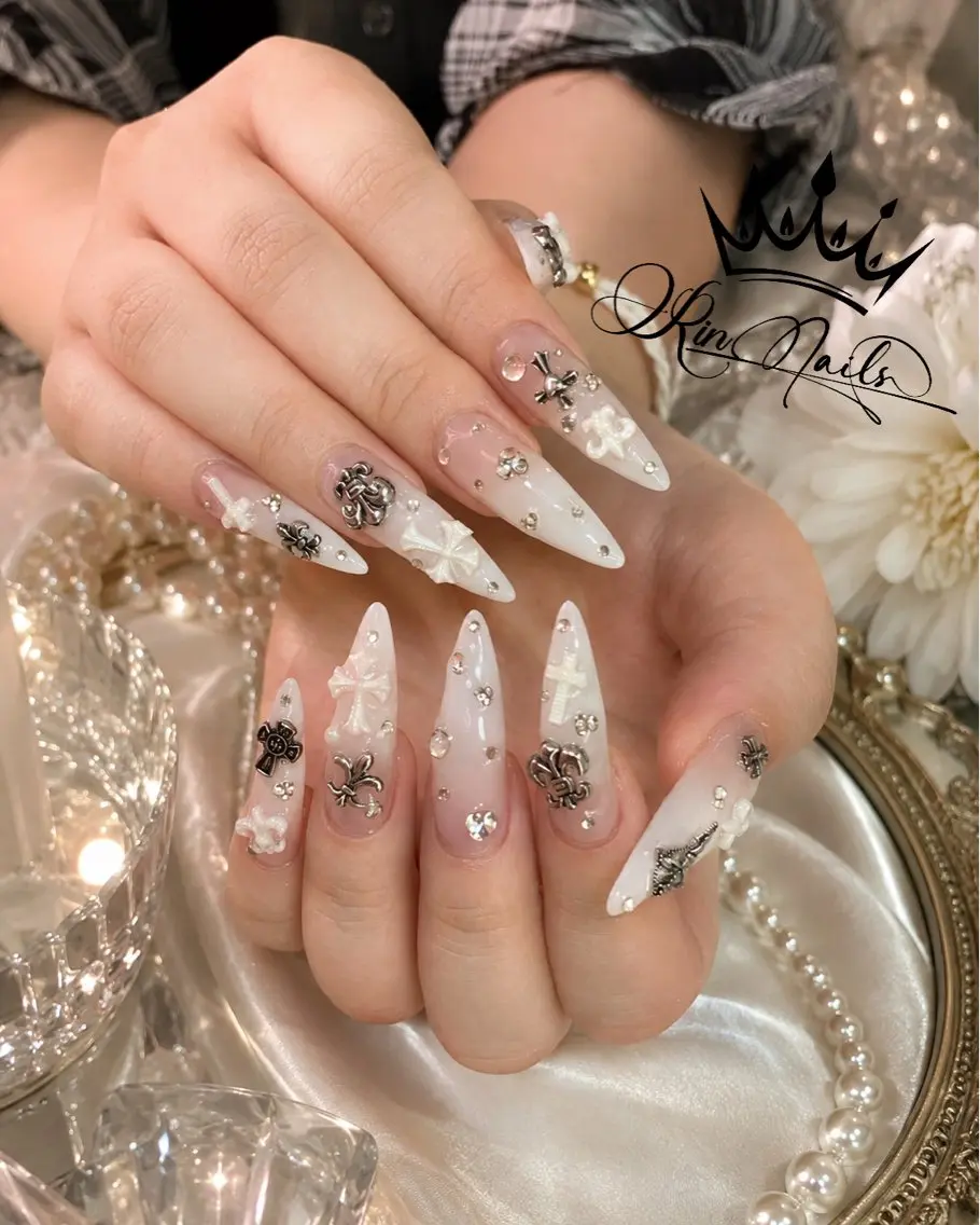 ネイル Rin.nails ネイルサロンのネイルデザイン