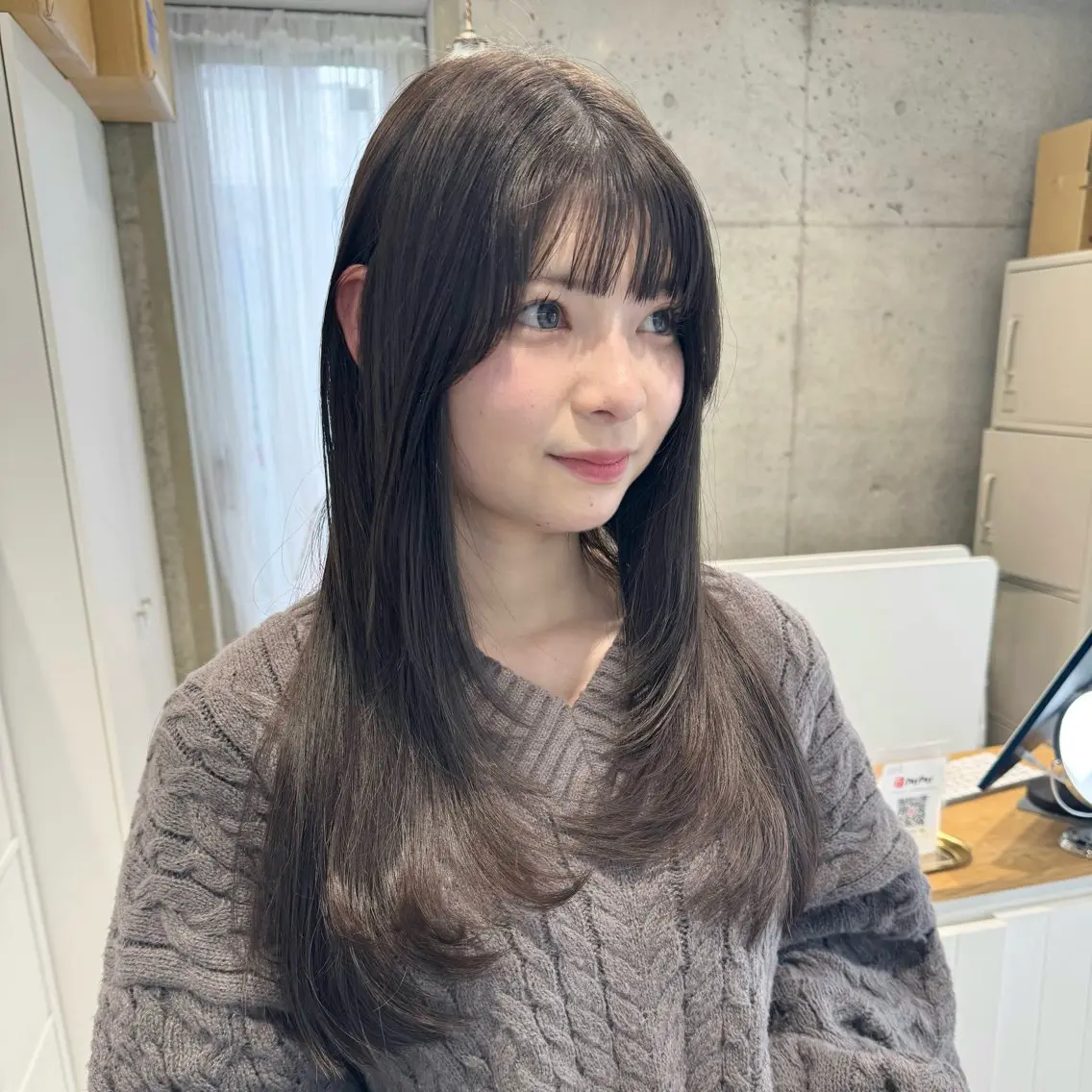 ロング カラー アッシュ 透明感カラー レイヤーカット 似合わせカット カット ヘアカラー トリートメント 会田有紀 /切りっぱなしボブのヘアスタイル