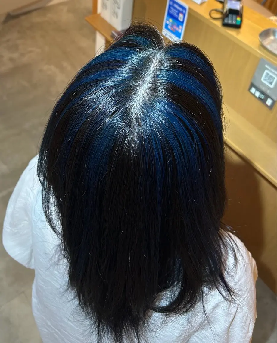 ロング カラー 仲宗根 瑞希のヘアスタイル
