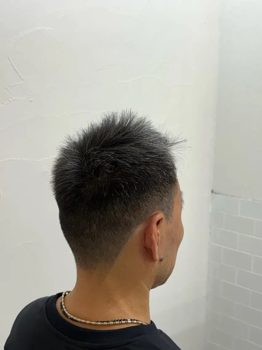 メンズ 刈り上げ カット 高澤 ひかるのヘアスタイル