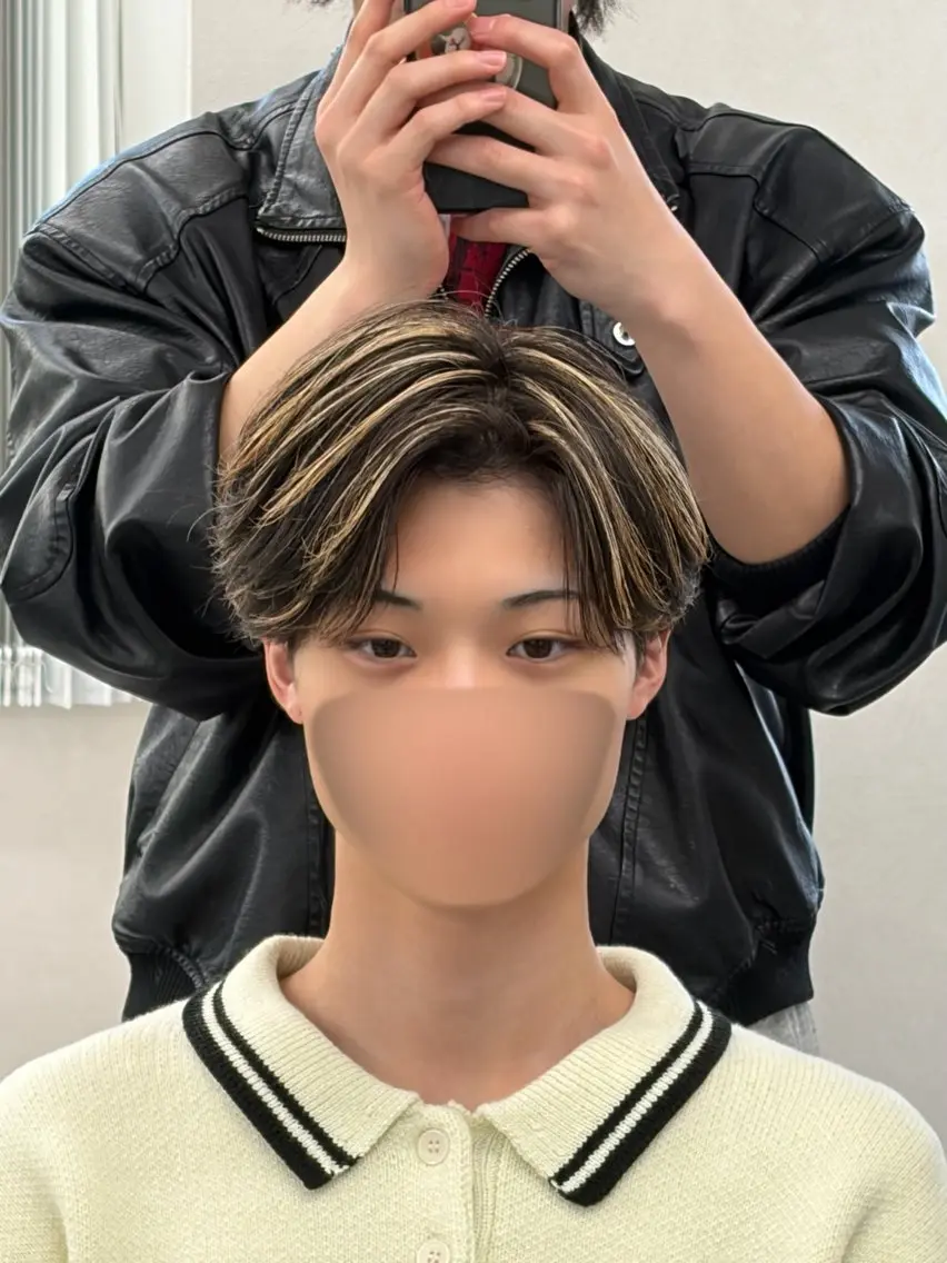 ショート カラー ハイライトカラー ハイライト カット ヘアカラー フジイ カナウのヘアスタイル