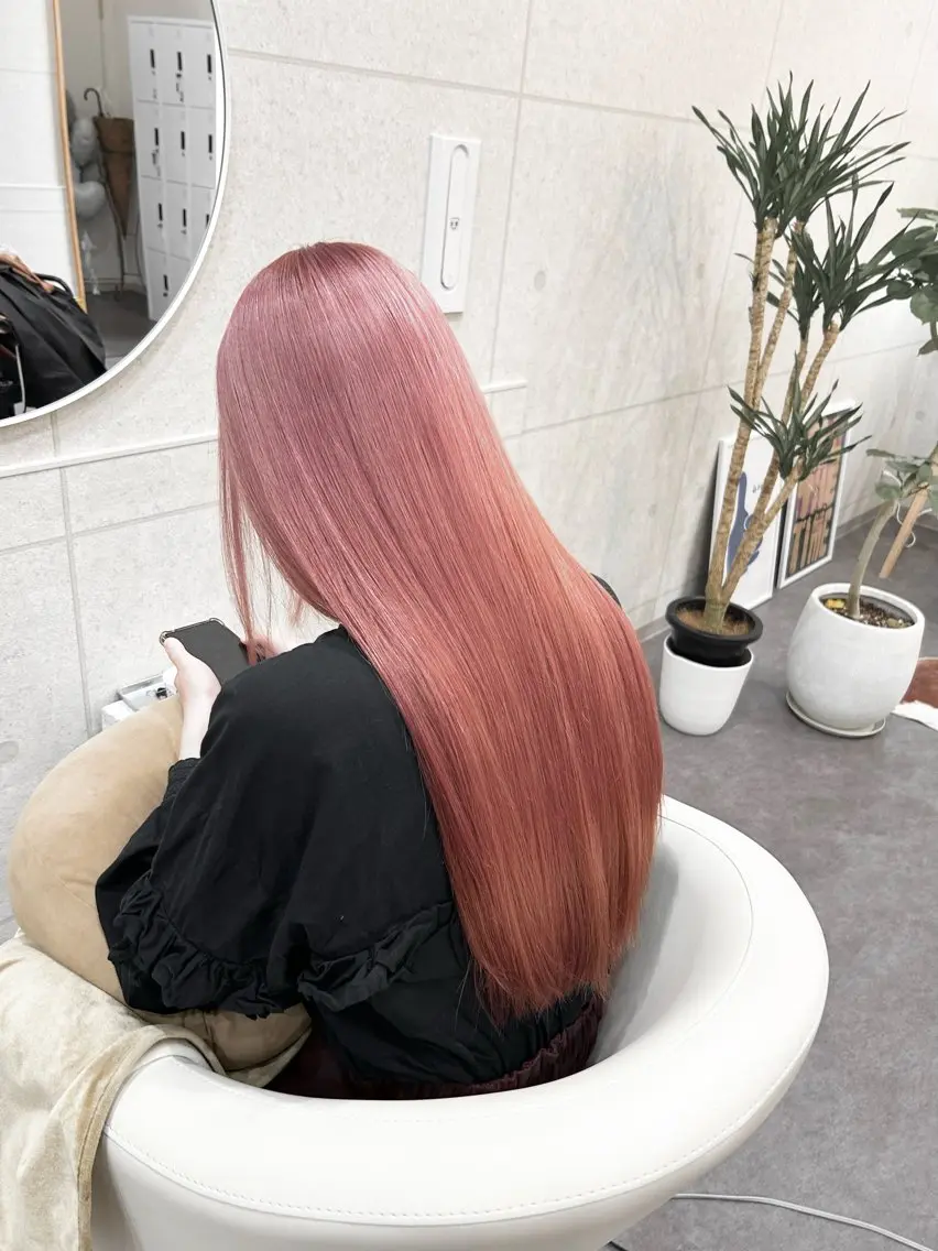 ロング lucia RYOのヘアスタイル