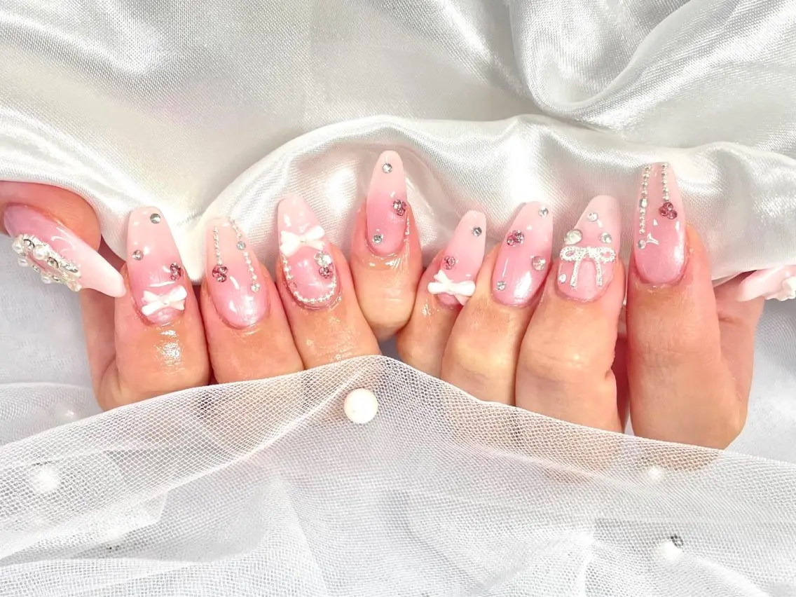 ネイル 持ち込み スカルプネイル ワンホンネイル 冬ネイル クリスマス Nail Neige🐈🌙のネイルデザイン