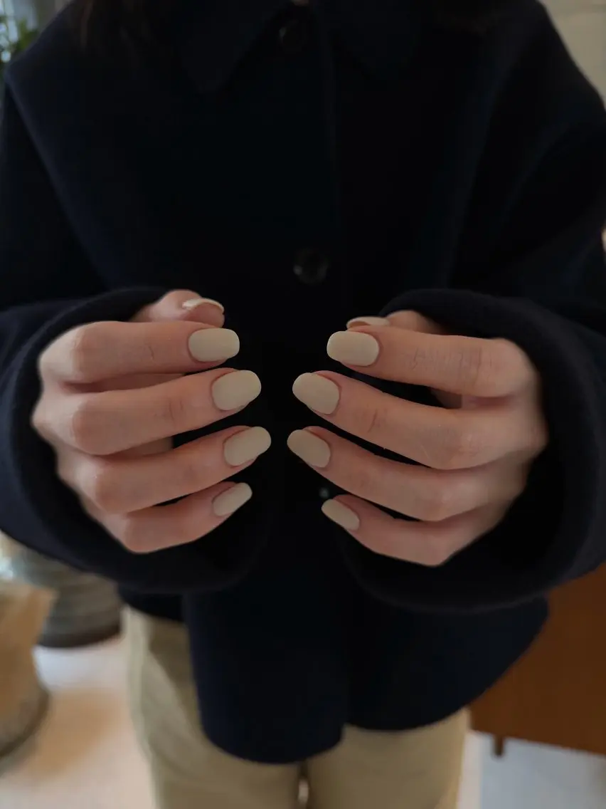 ネイル マットネイル シンプルネイル anuw hinaのネイルデザイン