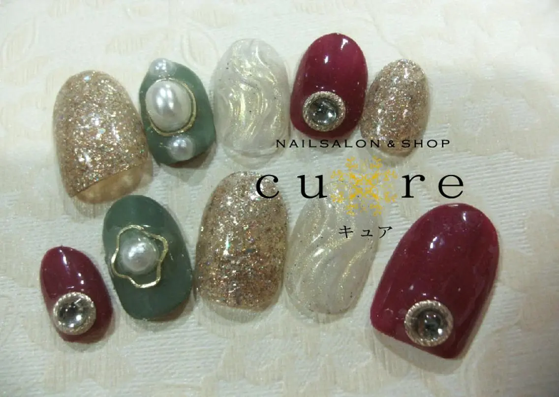 ネイル 成人式 ネイルサロン Cureのネイルデザイン