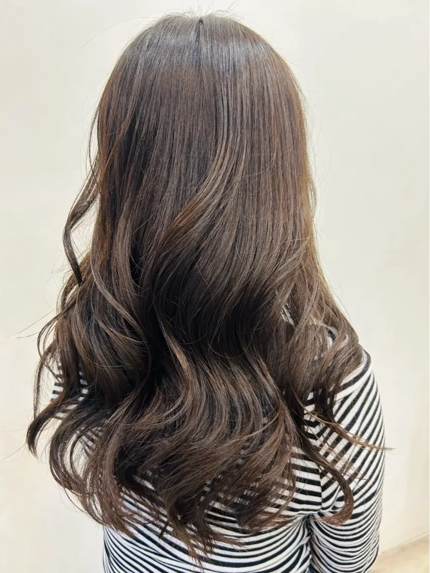 カラー オリーブカラー ✨髪質改善トリート メント✨Miuのヘアスタイル